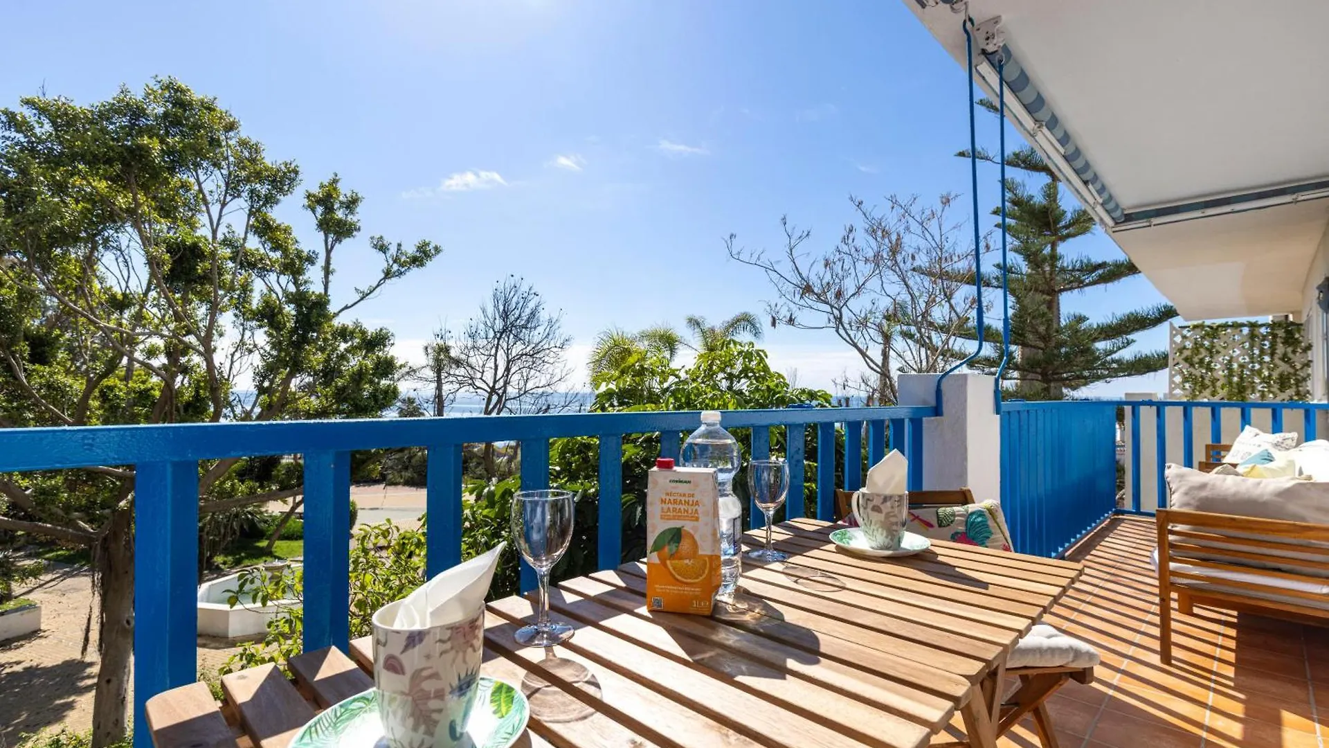 Cozy Apartment Between The Port And The Beach La Rada Estepona