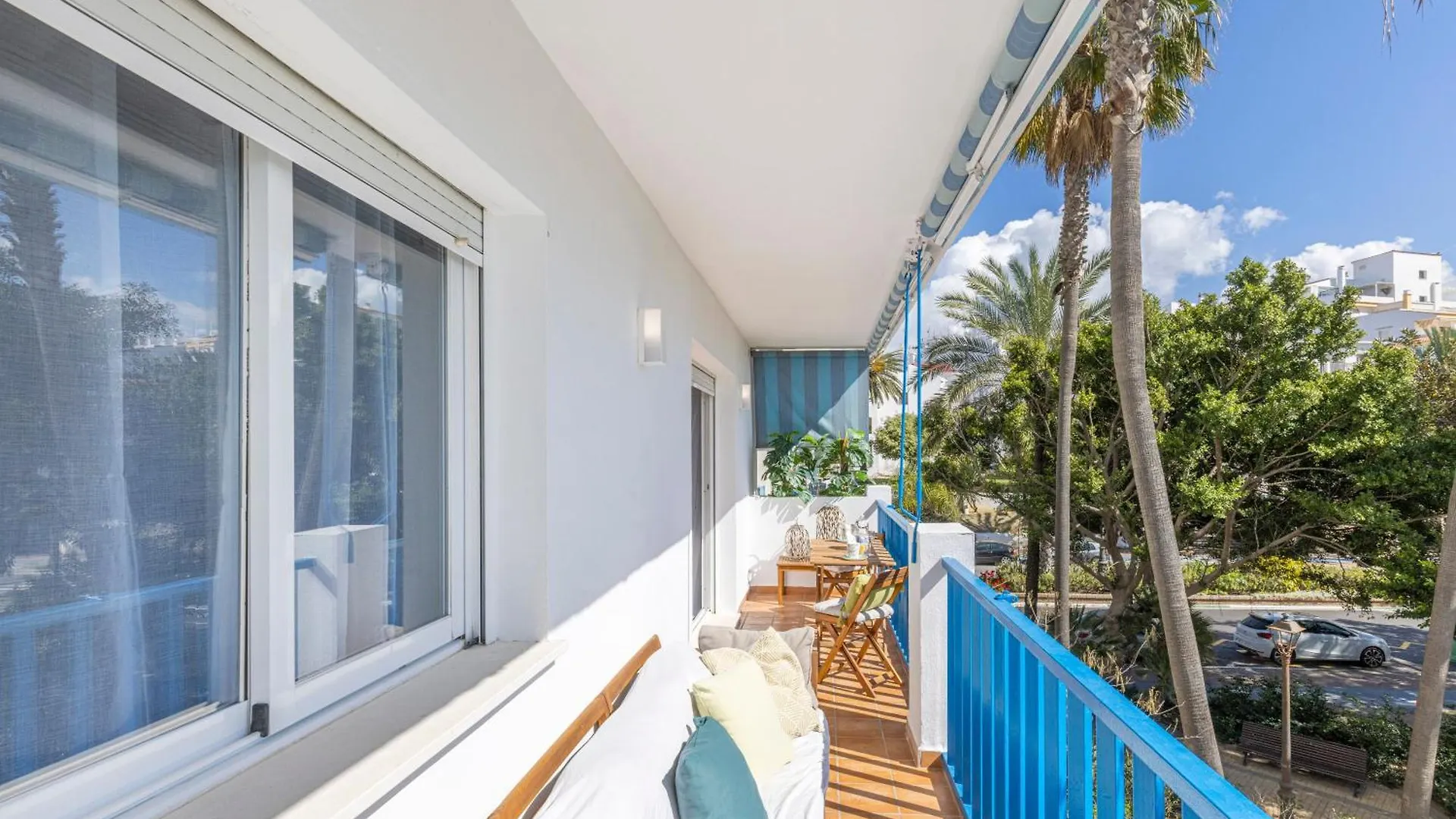 Cozy Apartment Between The Port And The Beach La Rada Estepona