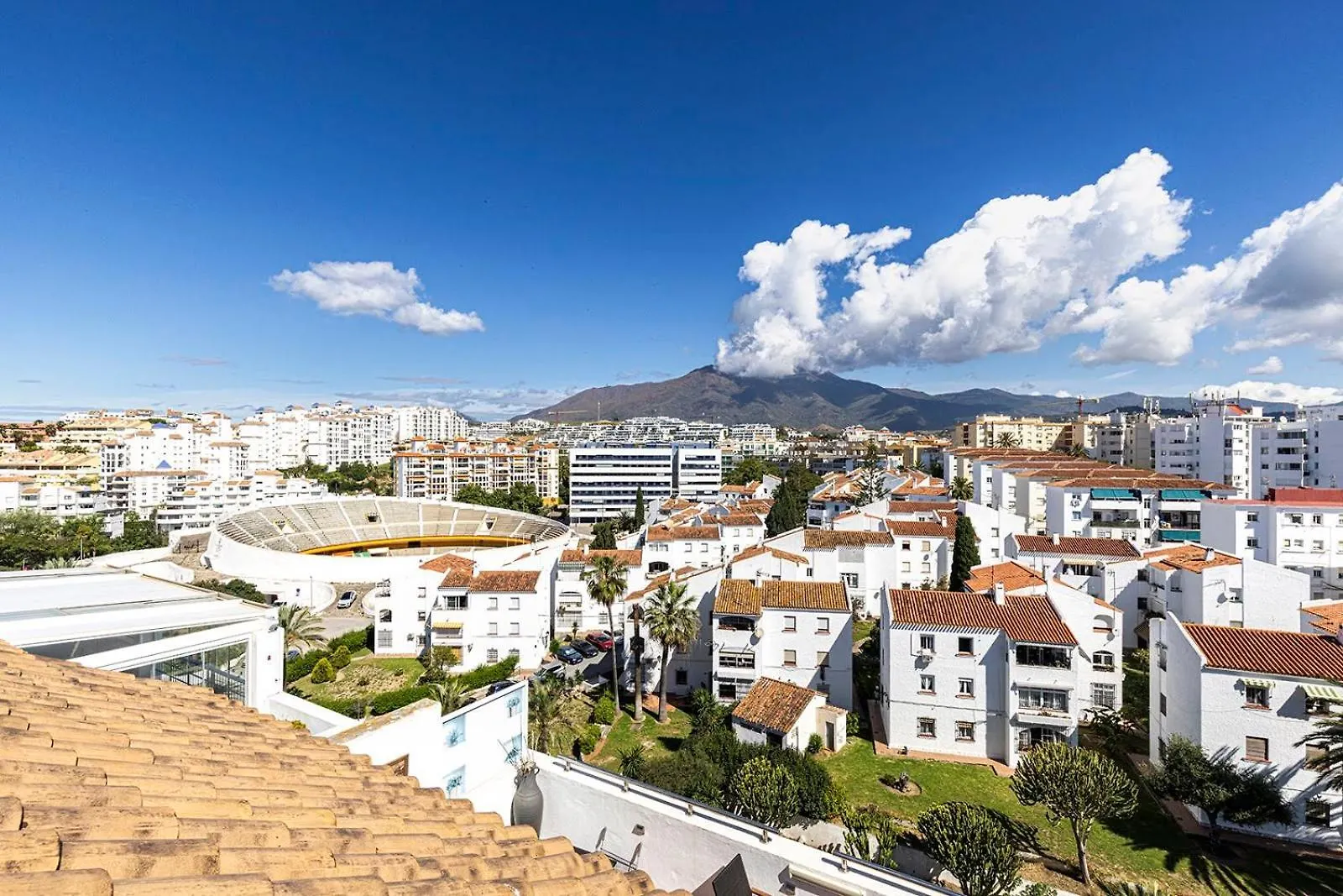 Cozy Apartment Between The Port And The Beach La Rada Estepona Spain