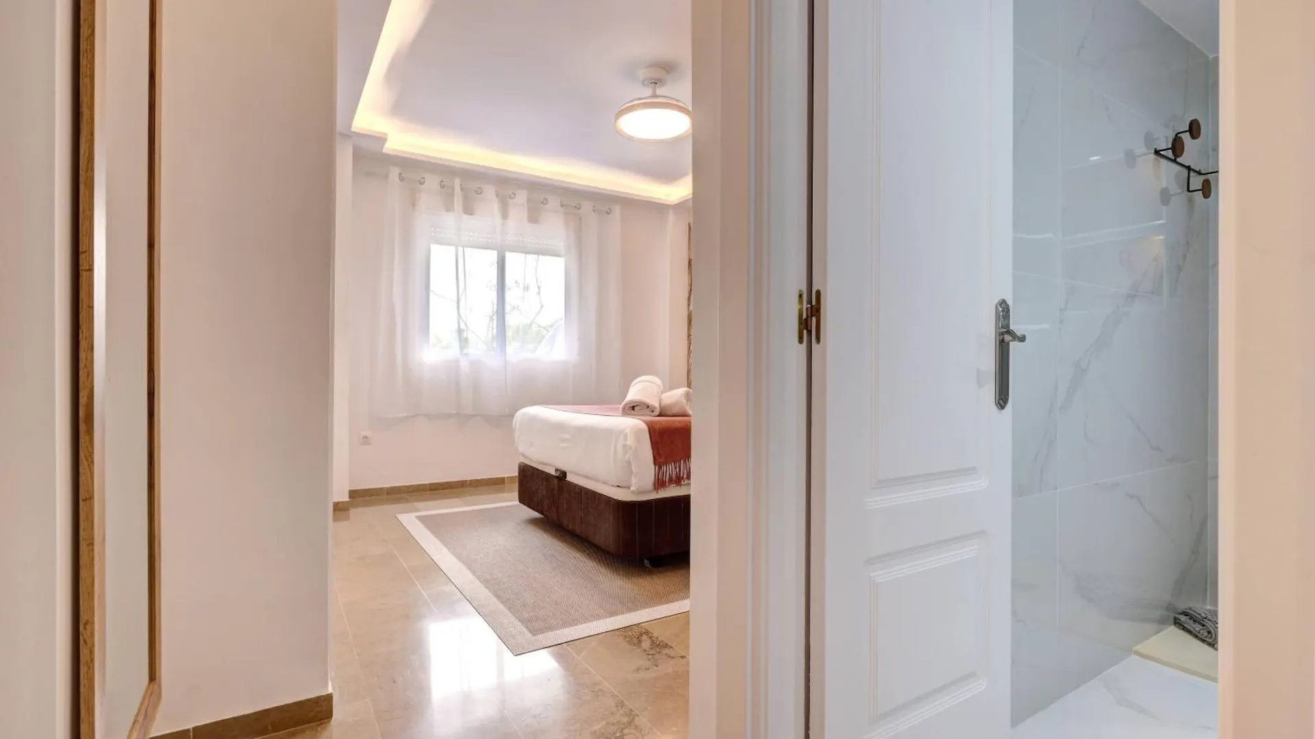 Cozy Apartment Between The Port And The Beach La Rada Estepona