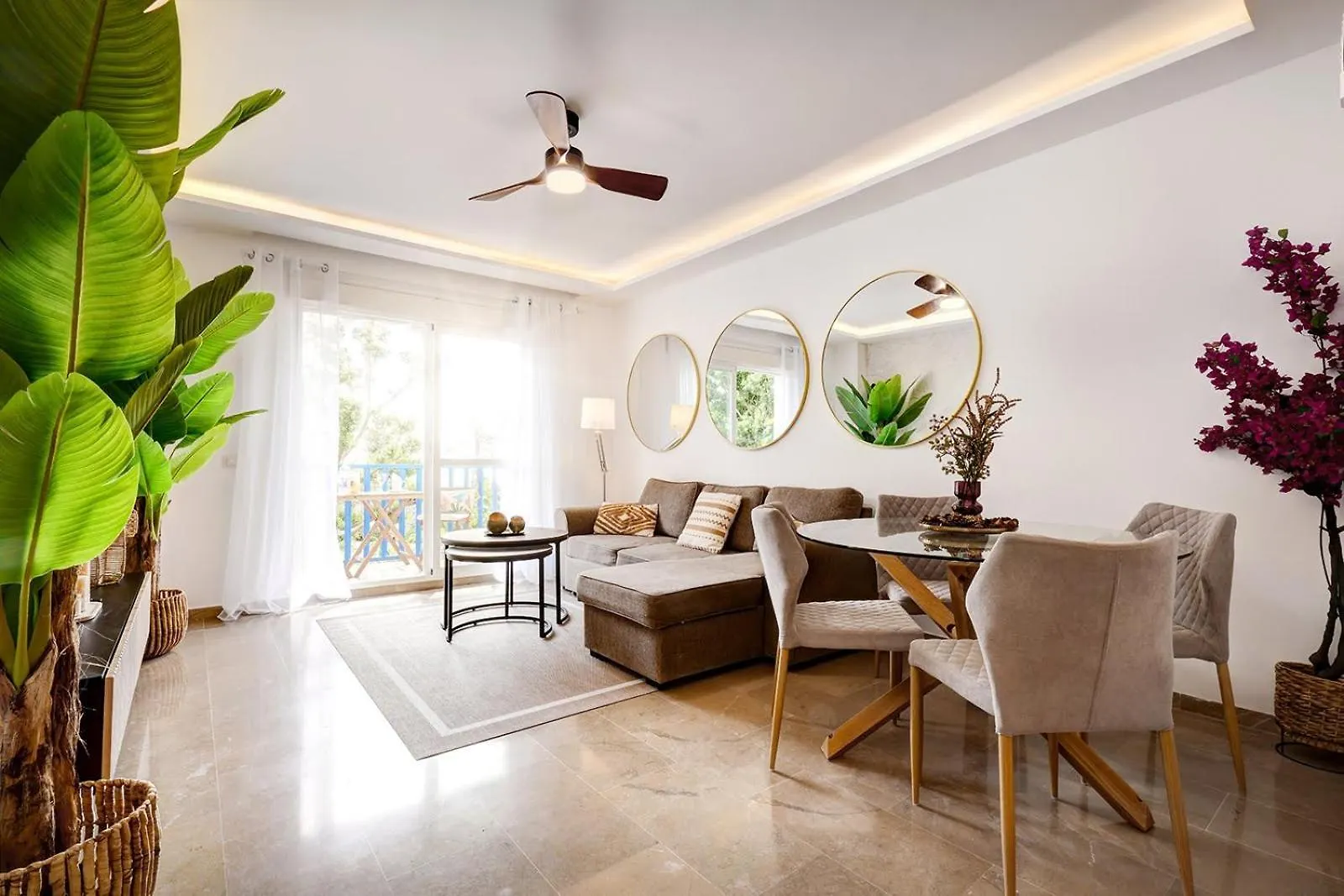 Cozy Apartment Between The Port And The Beach La Rada Estepona 0*,  Spain