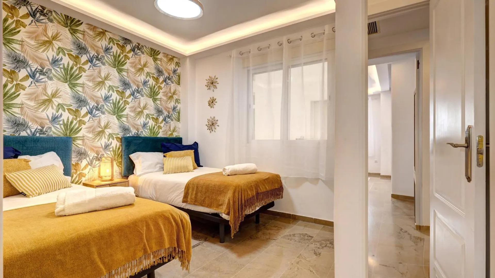 Cozy Apartment Between The Port And The Beach La Rada Estepona