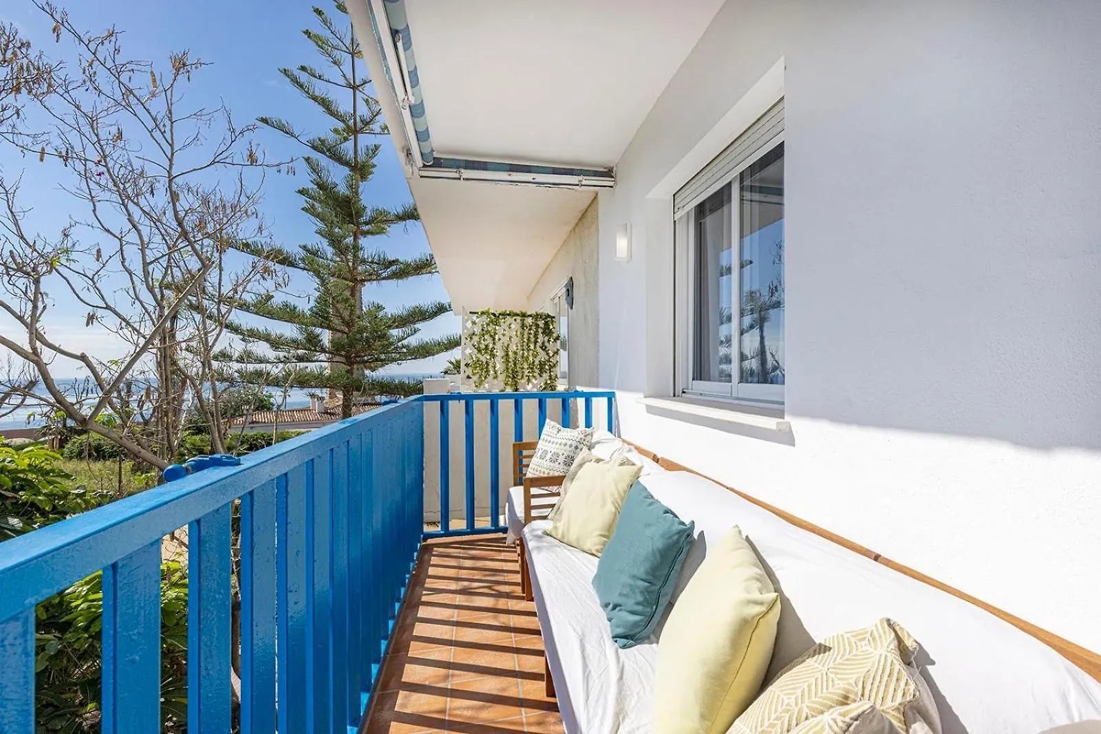 Cozy Apartment Between The Port And The Beach La Rada Estepona