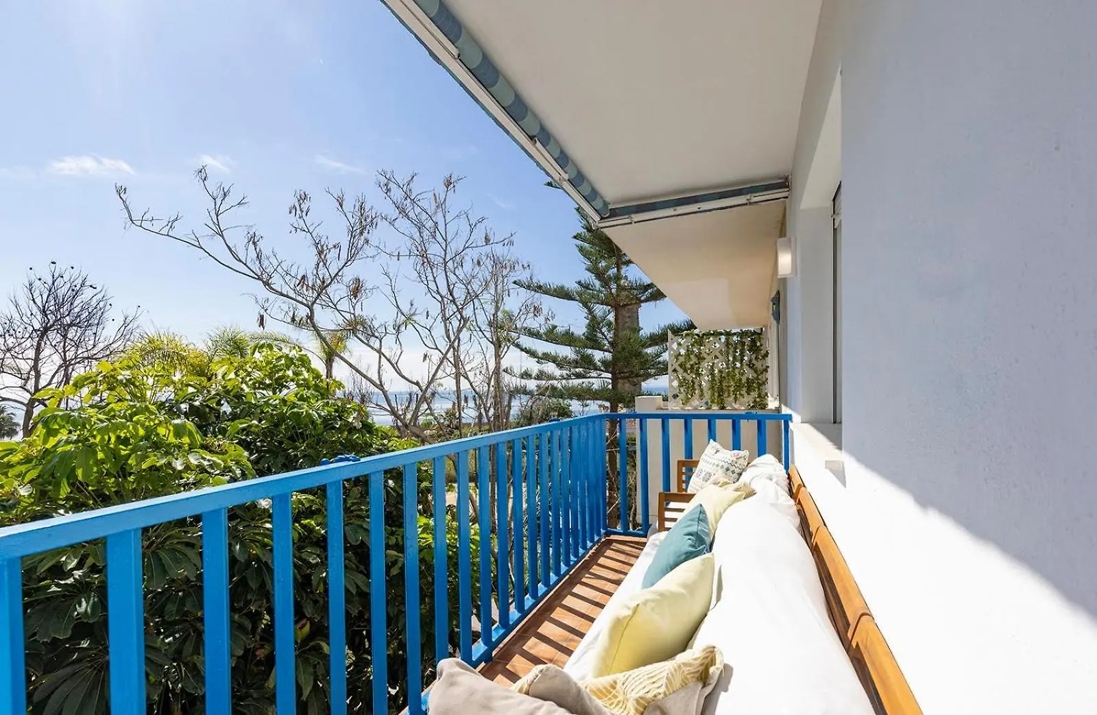 Cozy Apartment Between The Port And The Beach La Rada Estepona