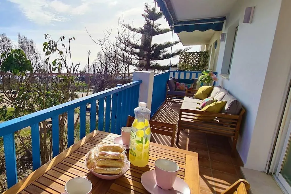 Cozy Apartment Between The Port And The Beach La Rada Estepona