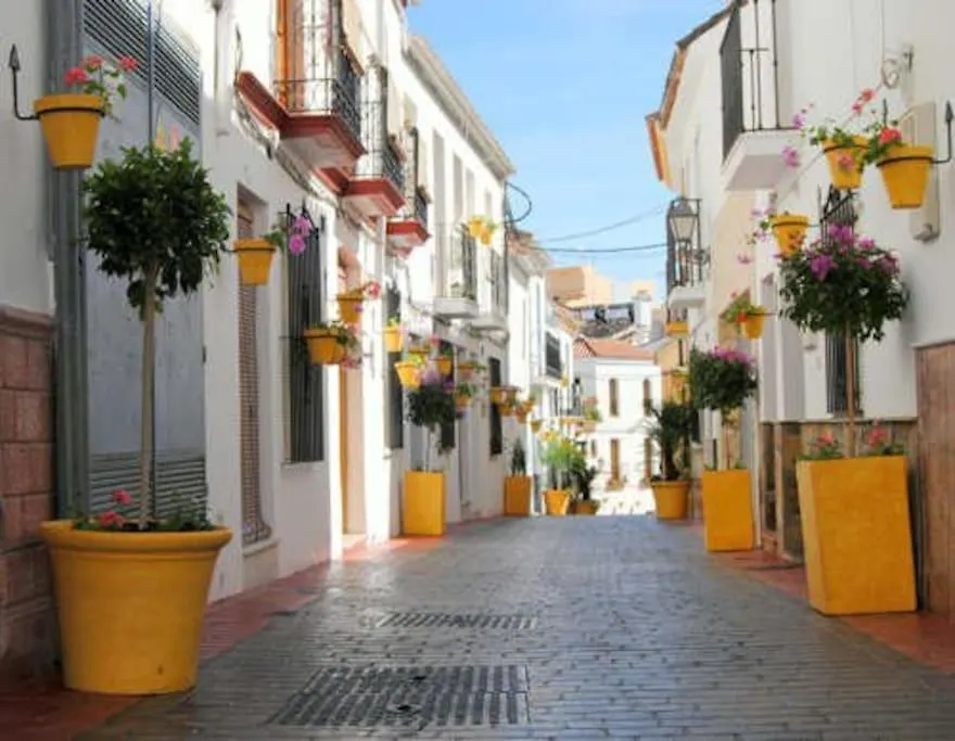 Cozy Apartment Between The Port And The Beach La Rada Estepona