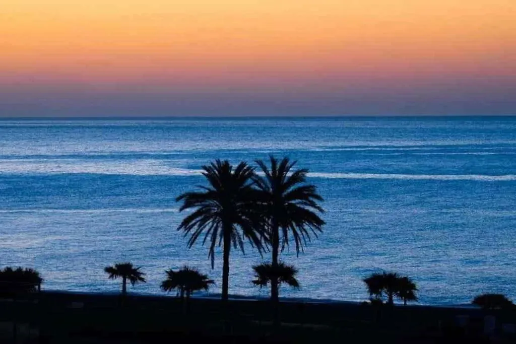 Cozy Apartment Between The Port And The Beach La Rada Estepona